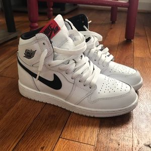 Air Jordan 1 Retro High Yin Yang